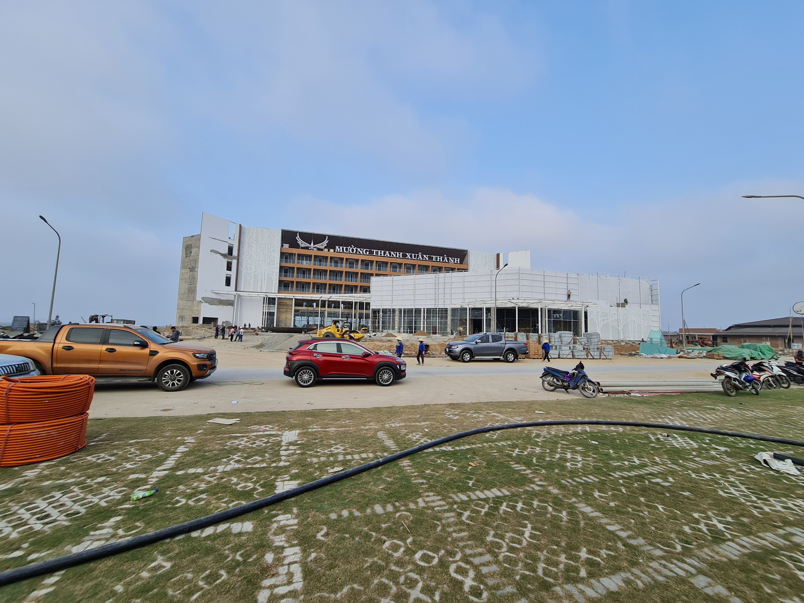 Khu du lịch biển, khách sạn và sân golf Xuân Thành