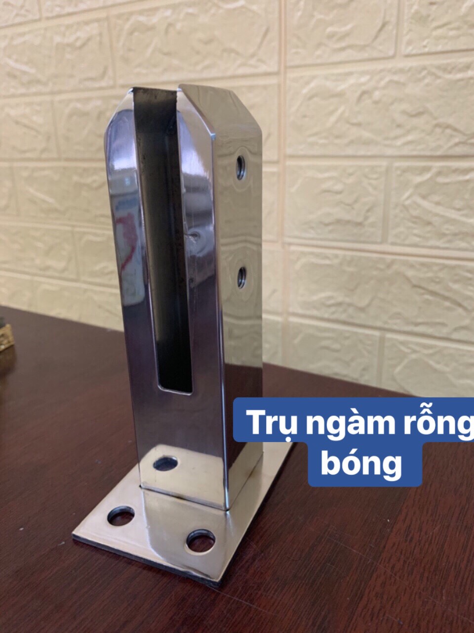 Trụ ngàm rỗng