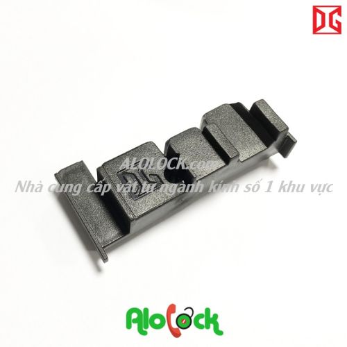 BỊT ĐÁY NHÔM HỆ 65